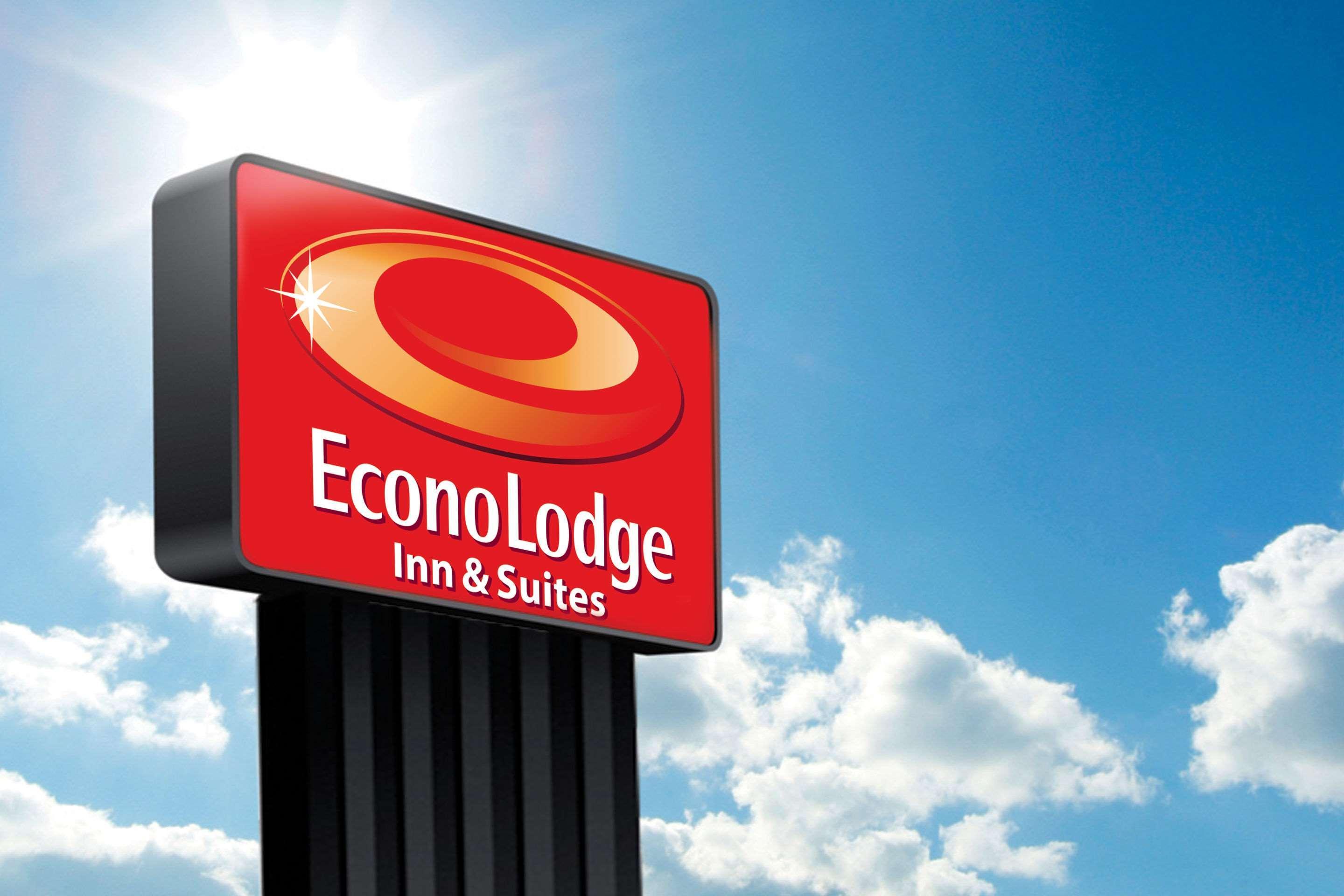 Econo Lodge Inn & Suites Florida City Buitenkant foto